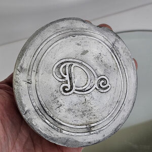1920’s - 1930’s Desoto Grease Cap OEM Hubcap Dust Cover Chrysler Original